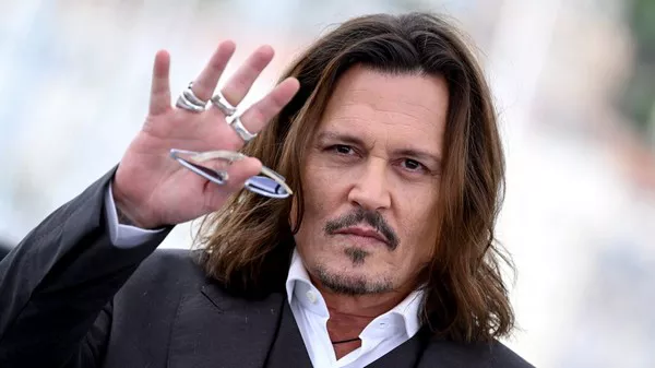 How Old Was Johnny Depp When He Became Famous? - Celebritycolumn